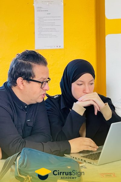 5_6_Web_Development_Course_💻_طلابنا_يواصلون_رحلتهم_التي_قاربت_على (5)